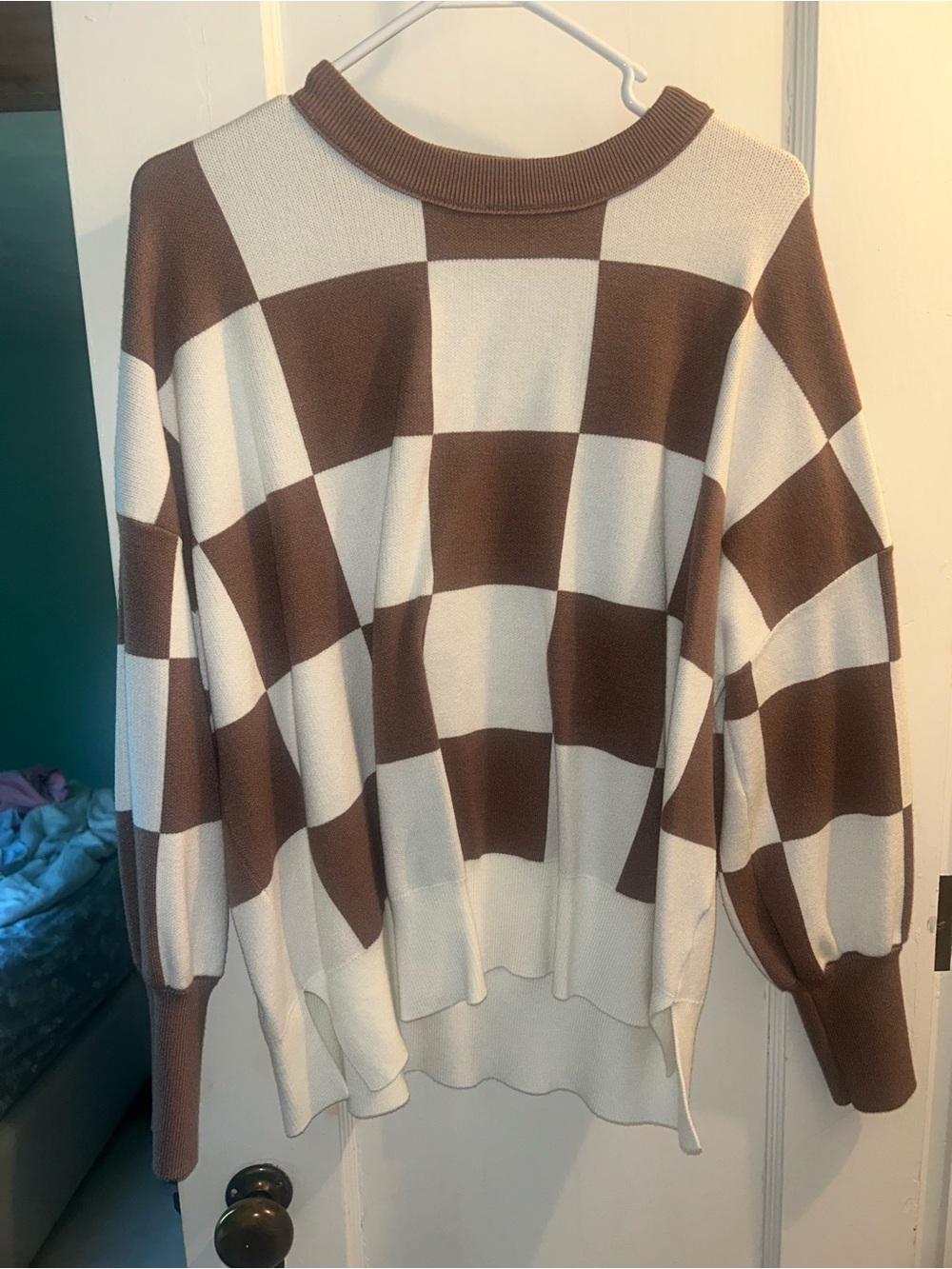 Checkerboard Oversized Crewneck Sweater - Brown & Cream